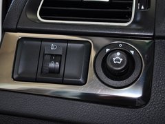 2014款 1.5T 自动 四驱尊贵型 5座