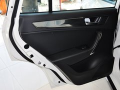 2014款 1.5T 自动 四驱尊贵型 5座