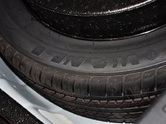 2014款 1.5T 自动 四驱尊贵型 5座