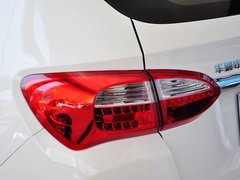 2014款 1.5T 自动 四驱尊贵型 5座