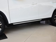 2014款 1.5T 自动 四驱尊贵型 5座