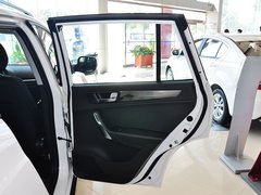 2014款 1.5T 自动 四驱尊贵型 5座