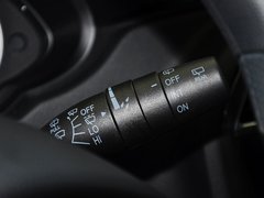2014款 1.5T 自动 四驱尊贵型 5座