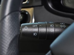 2014款 1.5T 自动 四驱尊贵型 5座