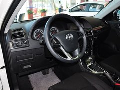 2014款 1.5T 自动 四驱尊贵型 5座