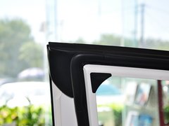 2014款 1.5T 自动 四驱尊贵型 5座