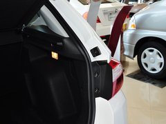 2014款 1.5T 自动 四驱尊贵型 5座