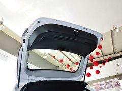 2014款 1.5T 自动 四驱尊贵型 5座