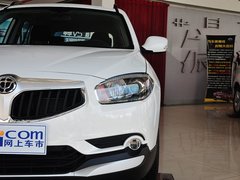 2014款 1.5T 自动 四驱尊贵型 5座