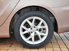 2014款 1.5T 自动 豪华型
