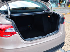 2014款 1.5T 自动 豪华型