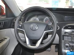2014款 1.5T 自动 豪华型