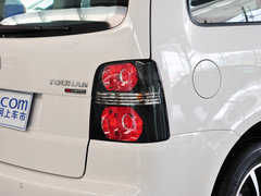 2015款 1.4TSI 自动 30周年纪念版 5座