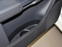 2015款 1.4TSI 自动 30周年纪念版 5座