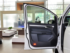 2015款 1.4TSI 自动 30周年纪念版 5座