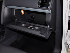 2015款 1.4TSI 自动 30周年纪念版 5座