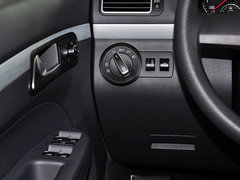 2015款 1.4TSI 自动 30周年纪念版 5座