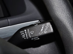 2015款 1.4TSI 自动 30周年纪念版 5座