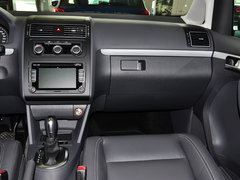 2015款 1.4TSI 自动 30周年纪念版 5座