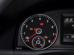 2015款 1.4TSI 自动 30周年纪念版 5座