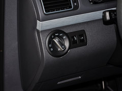 2015款 1.4TSI 自动 30周年纪念版 5座