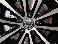 2015款 1.4TSI 自动 30周年纪念版 5座