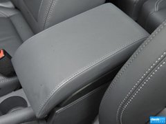2015款 1.4TSI 自动 30周年纪念版 5座