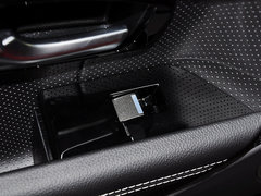 2015款 2.0T 倾橙限量版 5座