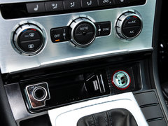 2015款 1.8TSI 尊贵型