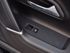 2015款 2.0TSI 尊贵型