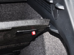 2015款 1.8TSI 自动 两驱30周年纪念版 5座