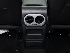 2015款 1.8TSI 自动 两驱30周年纪念版 5座