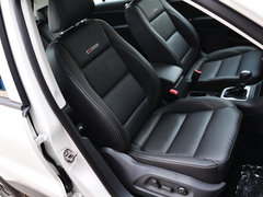 2015款 1.8TSI 自动 两驱30周年纪念版 5座