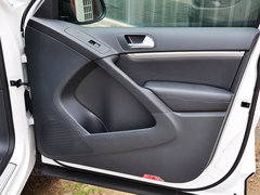 2015款 1.8TSI 自动 两驱30周年纪念版 5座