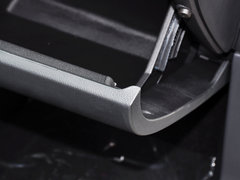 2015款 1.8TSI 自动 两驱30周年纪念版 5座