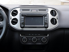 2015款 1.8TSI 自动 两驱30周年纪念版 5座
