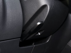 2015款 1.8TSI 自动 两驱30周年纪念版 5座