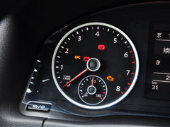 2015款 1.8TSI 自动 两驱30周年纪念版 5座