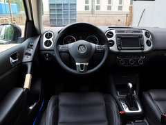 2015款 1.8TSI 自动 两驱30周年纪念版 5座