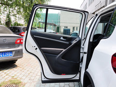 2015款 1.8TSI 自动 两驱30周年纪念版 5座