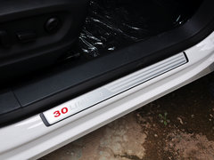 2015款 1.8TSI 自动 两驱30周年纪念版 5座