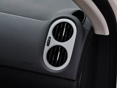 2015款 1.8TSI 自动 两驱30周年纪念版 5座