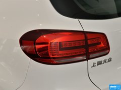 2015款 1.8TSI 自动 两驱30周年纪念版 5座