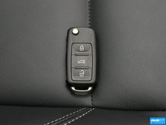 2015款 1.8TSI 自动 两驱30周年纪念版 5座