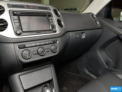 2015款 1.8TSI 自动 两驱30周年纪念版 5座