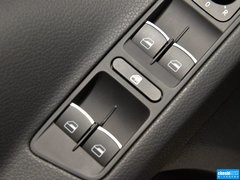 2015款 1.8TSI 自動(dòng) 兩驅(qū)30周年紀(jì)念版 5座