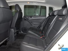2015款 1.8TSI 自動(dòng) 兩驅(qū)30周年紀(jì)念版 5座