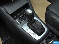2015款 1.8TSI 自动 两驱30周年纪念版 5座