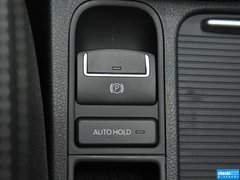 2015款 1.8TSI 自动 两驱30周年纪念版 5座