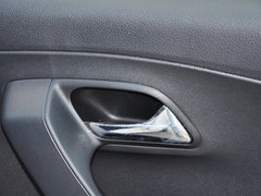 2015款 1.6L 自动 30周年纪念版